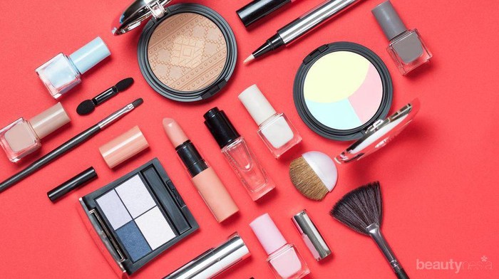 Pilih yang Tepat, Ini Kandungan dalam Kosmetik yang Bisa Cegah Jerawat