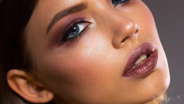 Buat Kamu yang Punya Bibir Tipis, Ini Tips Bikin Bibir Tampak Tebal!