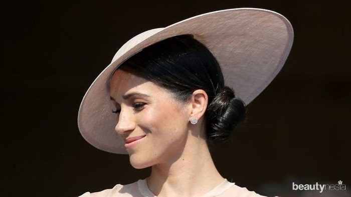 Transformasi Gaya Fashion Meghan Markle, dari Artis Hingga Jadi Anggota Kerajaan Transformasi Gaya Fashion Meghan Markle, dari Artis Hingga Jadi Anggota Kerajaan