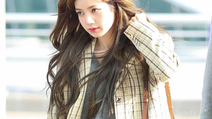 Kenali Cara Berpakaian yang Salah Saat Penerbangan Jauh Biar Gak Saltum Saat Long Flight!