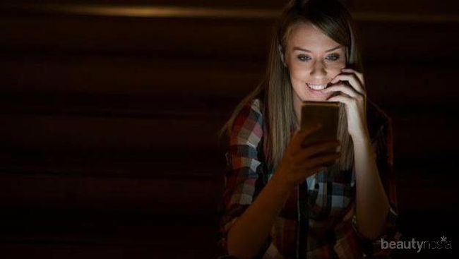 Mengenal Cyber Abuse Yang Tanpa Sadar Sering Kita Lakukan Mengenal Cyber Abuse Yang Tanpa Sadar Sering Kita Lakukan