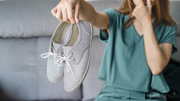 Mengatasi Bau Kaki yang Menyengat dengan Soda Kue