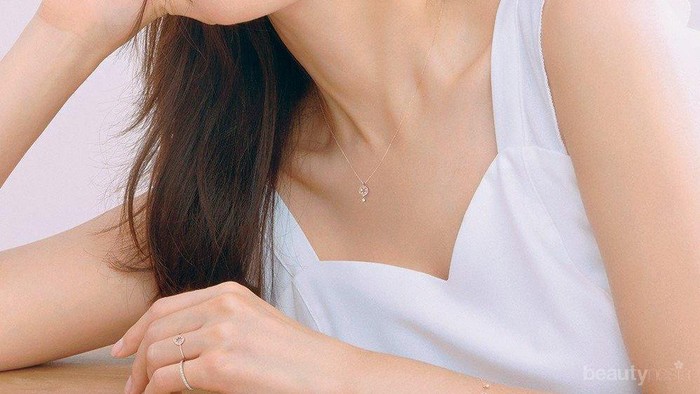 5 Fakta Menarik Son Ye Jin, Beneran Pacaran dengan Hyun Bin?