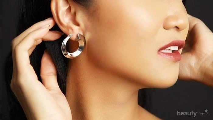 Agar penampilanmu Semakin Stunning, Yuk Intip Inspirasi Aksesoris Anting Ini!
