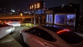FOTO: Berkah Corona untuk Bioskop Drive-In Korea Selatan Bioskop kendara alias drive-in cinema menuai untung kebanjiran penonton usai bioskop konvensional tutup karena wabah Covid-19.