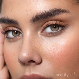 Beauty Tren 2020: Laminated Brows, Model Alis Penuh dan Terlihat Shinny