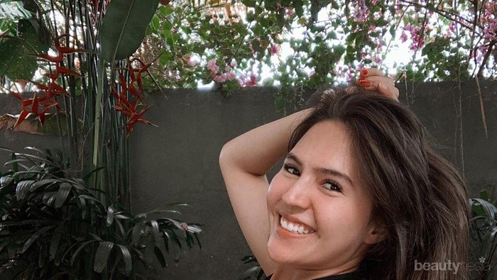 Punya Anak Satu, Penampilan Olivia Jensen Masih Seperti Remaja