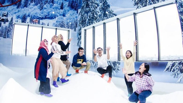 5 Wahana Seru Main Salju di Trans Snow Bintaro, Gak Perlu Jauh ke Luar Negeri
