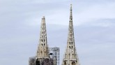 FOTO: Kroasia Diguncang Gempa Terparah dalam 140 Tahun Gempa bermagnitudo 5,3 mengguncang kota Zagreb, Kroasia, membuat bangunan-bangunan runtuh dan warga berhamburan ke luar rumah.