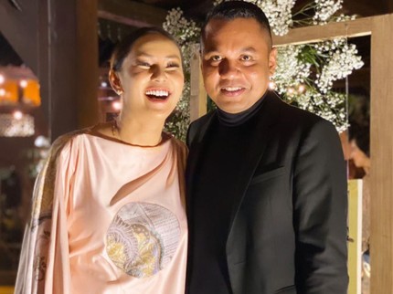 7 Foto Mesra Kalina Eks Deddy Corbuzier, Bersama Suami Baru