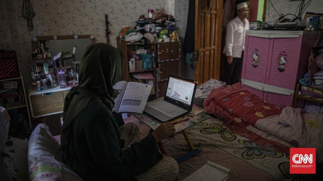 Beberapa aplikasi konferensi video atau video call saat ini tengah digunakan secara masif imba kebijakan kerja dari rumah atau WFH imbas corona.
