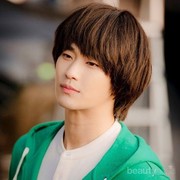 Jadi Cameo di Kdrama Crash Landing On You, Kim Soo Hyun Curi Perhatian!