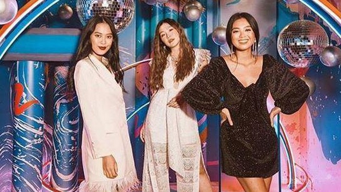 Liburan Akhir Pekan: Foto di Studio Instalasi Poze, by Mario Photograpy yang Super Keren!