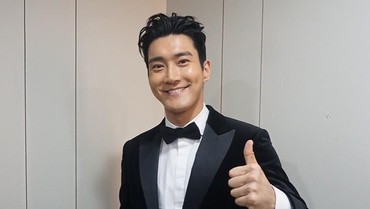 img-title Lebaran Hari Pertama, Siwon: Biasanya Makan Kurma Ya setelah Ramadhan
