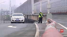 VIDEO: Pandemi Corona Mereda, Warga Wuhan Kembali Bekerja