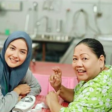 Meninggal Dunia, Intip Perjalanan Karier Purwaniatun Sang Mbok Sinetron