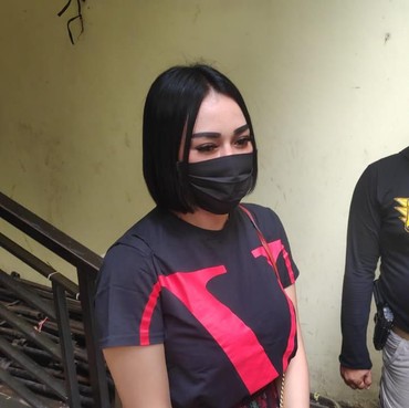 Bebby Fey Diperiksa Polisi Terkait Kasus Senjata Api Ilegal