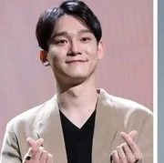 Bikin Fans Patah Hati, 3 Idol K-Pop asal SM Entertainment Ini Sudah Tak Sendiri Lagi!