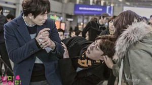 10 Drama Korea Komedi Romantis Ini Wajib Masuk ke Daftar Tontonan Kamu, Simak Yuk!