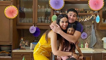 img-title Rayakan Ultah Sederhana, Vino G Bastian: Bahagia Itu Kita yang Ciptain