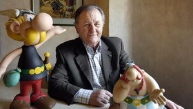 Pencipta Komik Asterix, Albert Uderzo Meninggal Dunia