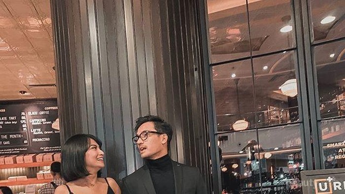 Sosok Suami Vanessa Angel Terungkap, Begini Potretnya Bersama Vanessa