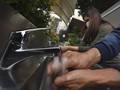 Jam Tangan Pintar Apple Bisa Ingatkan Waktu Cuci Tangan