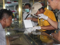 Perampok Bersenpi Satroni Toko Emas di Trenggalek, 3 Ons Emas Digondol