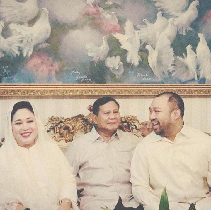 <p>Didit Hediprasetyo adalah putra semata wayang Prabowo Subianto dari pernikahannya dengan Siti Hediati Soeharto, putri Presiden ke-2 RI Soeharto.</p>