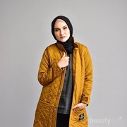 Inspirasi gaya Hijab Ala Zee Zee Shahab yang Mudah Disontek