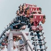 Roller Coaster Paling Menyeramkan Ada di Jepang, Berani Coba?