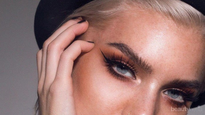 6 Gaya Eyeliner Ini Bisa Ungkap Kepribadian, Kamu yang Mana?