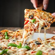 Dijamin Maknyus! Ini Rekomendasi Kedai Pizza Lokal di Bandung, Gak Bakal Nyesel Deh