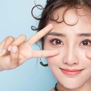 5 Tips Penting Memakai Softlens yang Gak Boleh Kamu Lewati!