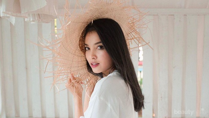 7 Pesona Sisi Asih, Pramugari Cantik Garuda yang Terjun Bisnis Kecantikan 7 Pesona Sisi Asih, Pramugari Cantik Garuda yang Terjun Bisnis Kecantikan