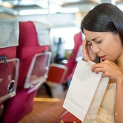 Tersiksa Enggak Bisa Naik Mobil karena Mabuk Perjalanan? Ini Tips Mengatasinya