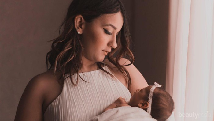 Bikin Sering Bingung, Ini Rekomendasi Kado Untuk Teman yang Baru Melahirkan