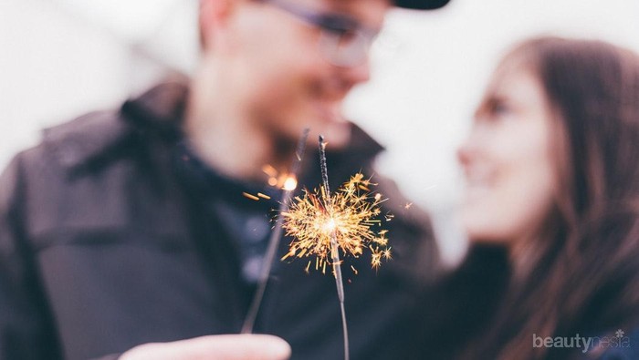 7 Kegiatan Seru Bersama Keluarga Untuk Melewati Malam Tahun Baru