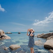 Selebgram Tiara Pangestika Punya Gaya Unik Buat Liburan, Bisa Nih Kamu Contoh!