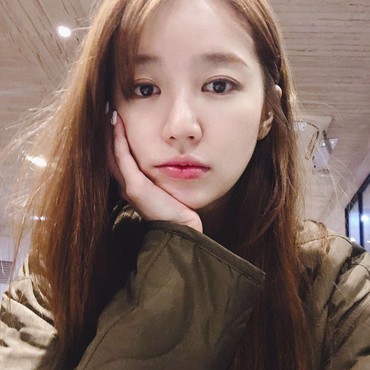 Kisah Masa Lalu Kelam Artis Cantik Korea Yoon Eun Hye