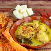 Tak Hanya Saat Lebaran, Kamu Tetap Bisa Mencoba Resep Ayam Opor Ini Untuk Makan Siang