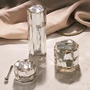 Gak Masuk Akal, Harga Produk Skincare Ini Ada yang Seharga Mobil!