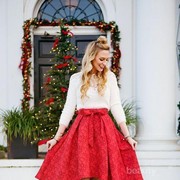 5 Inspirasi Model Busana untuk Pesta Malam Natal