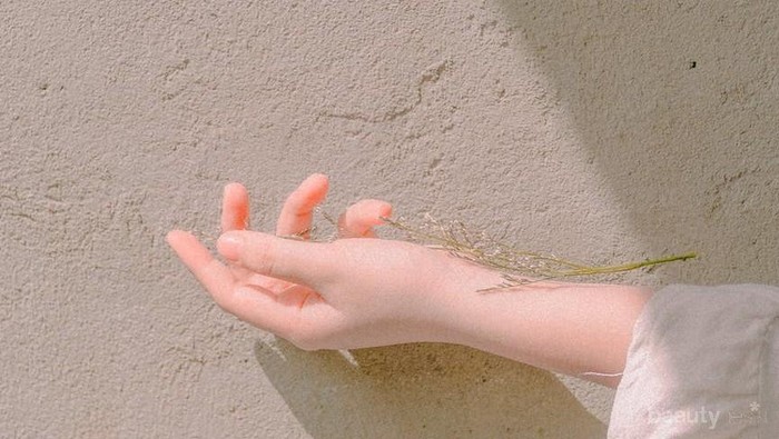 Badan Pegal-Pegal? Lakukan 5 Pijatan Ini di Tangan!