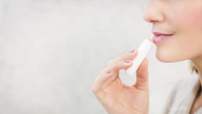 Enggak Susah dan Lebih Alami, Ini Dia Cara Buat Lip Balm Sendiri di Rumah