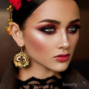 Dampak Pakai Makeup Tebal Tiap Hari