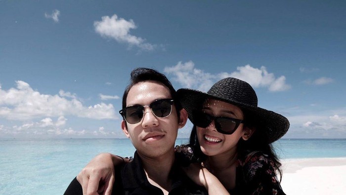 Tips Bulan Madu Hemat di Maldives ala  Influencer Almiranti Fira