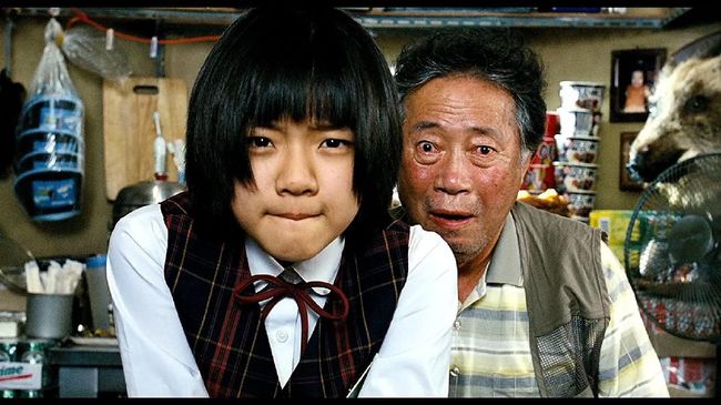 Bukan hanya Parasite film yang digarap Bong Joon-ho dan memiliki kisah yang dekat dengan keseharian, salah satunya The Host.