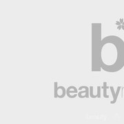 Bikin Look Kamu Makin Catchy dengan Mix and Match Skinny Jeans dan Ankle Boots