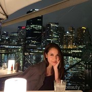 Jarang Muncul di Layar Kaca, Begini Potret Terbaru Estelle Linden